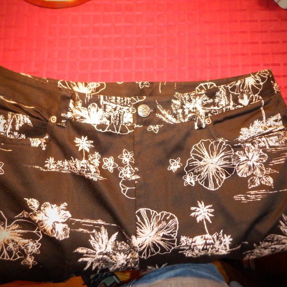 ~~~ RAFAELLA ~~~ 8 Capris - Picture 4 of 4